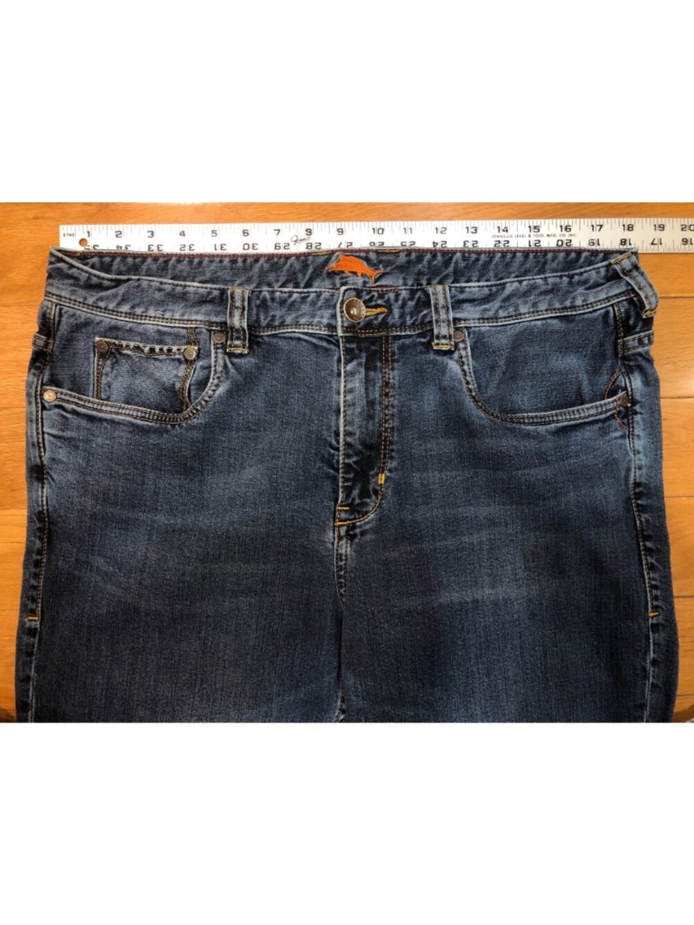 Tommy Bahama Sand Drifter Authentic Fit Blue Jean Coastal Resort Wear Size 36 - Picture 6 of 11